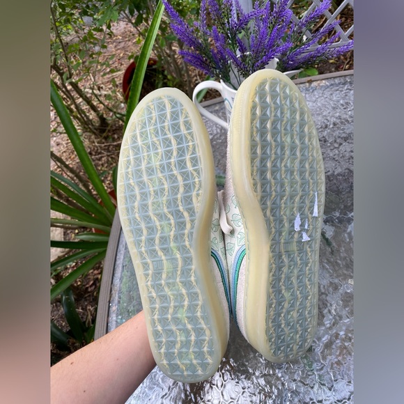 Animal Crossing Puma Suede Tan Sneakers - Picture 14 of 16